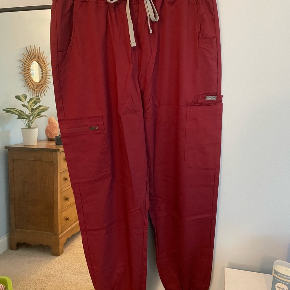 Figs Look-Alike Women’s Scrub Pants with Soft Material and Elastic Waistband